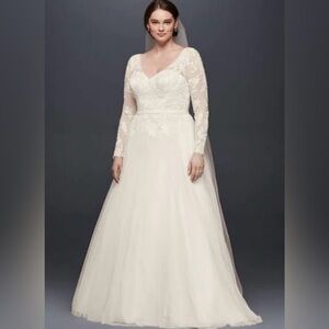 Wedding Dress Long Sleeve Tulle A-Line V-Neck/Back DAVIDS BRIDAL 9WG3831 SZ 18W